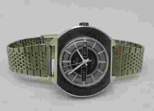 VINTAGE ORION SPORT TWOTONE BLUE&WHITE DIAL DATE MAN'S WATCH