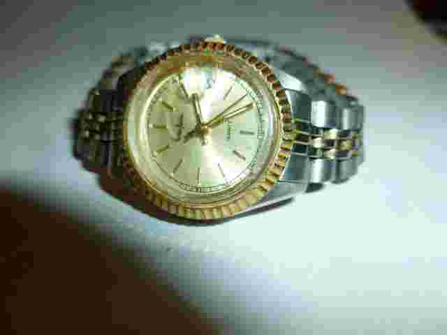 Neiman Marcus vintage Quartz Watch womens metal band