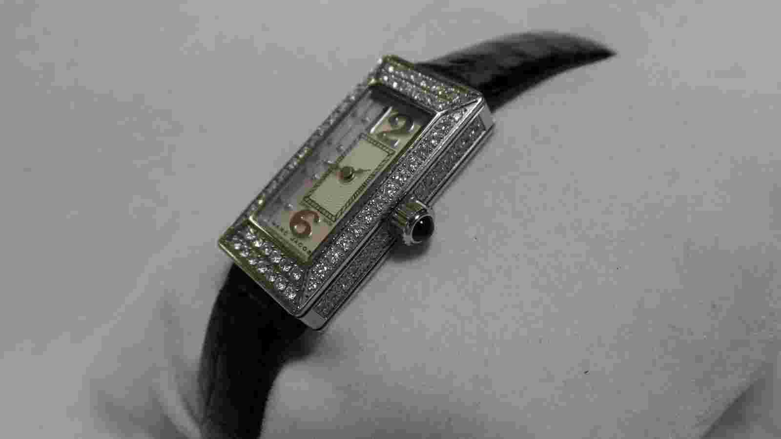 Marc Jacobs Ladies Sleek Diamonds Stainless Steel MOP Dial Watch