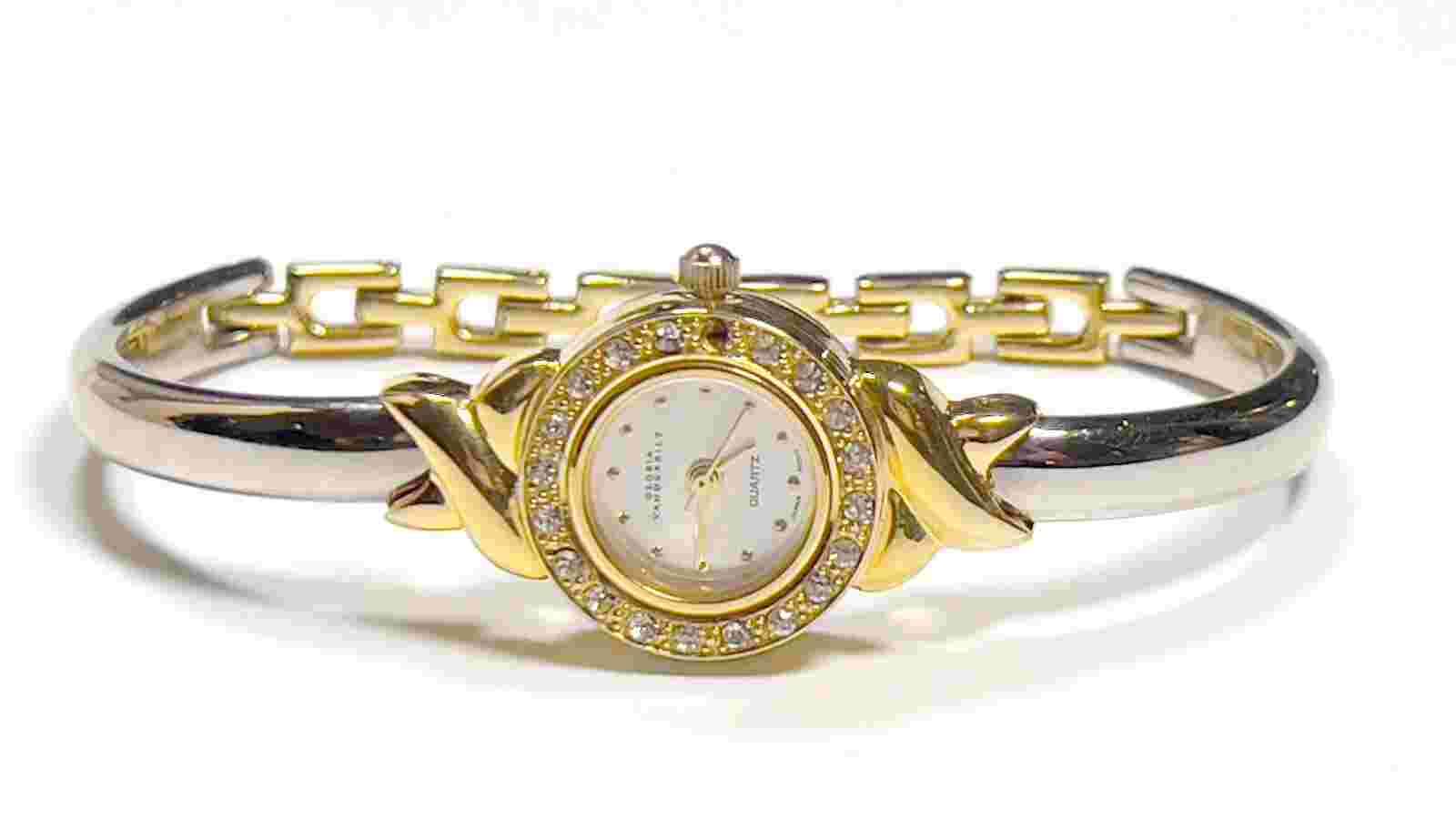 Vintage Gloria Vanderbilt Ladies Crystal Bezel Two-Tone Bracelet Quartz Watch