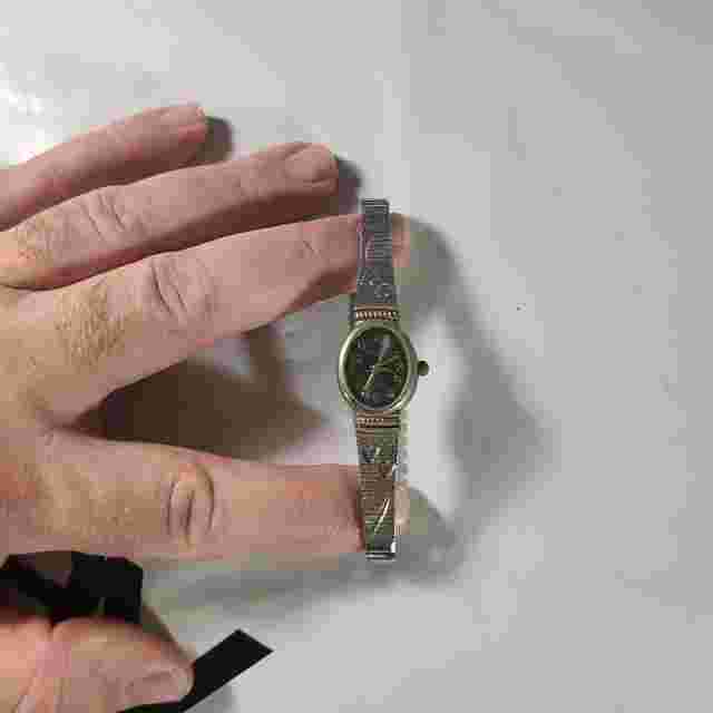 Willow Bay Quartz Watch Teal Face TESTED & WORKS Gold Tone Arabic #'s BY851