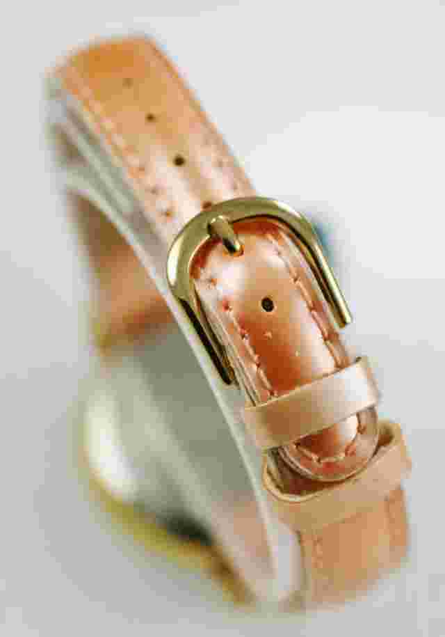 Jaclyn Smith Watch Womens Stainless Gold Steel Leather Peach Water Re MOP Quartz
