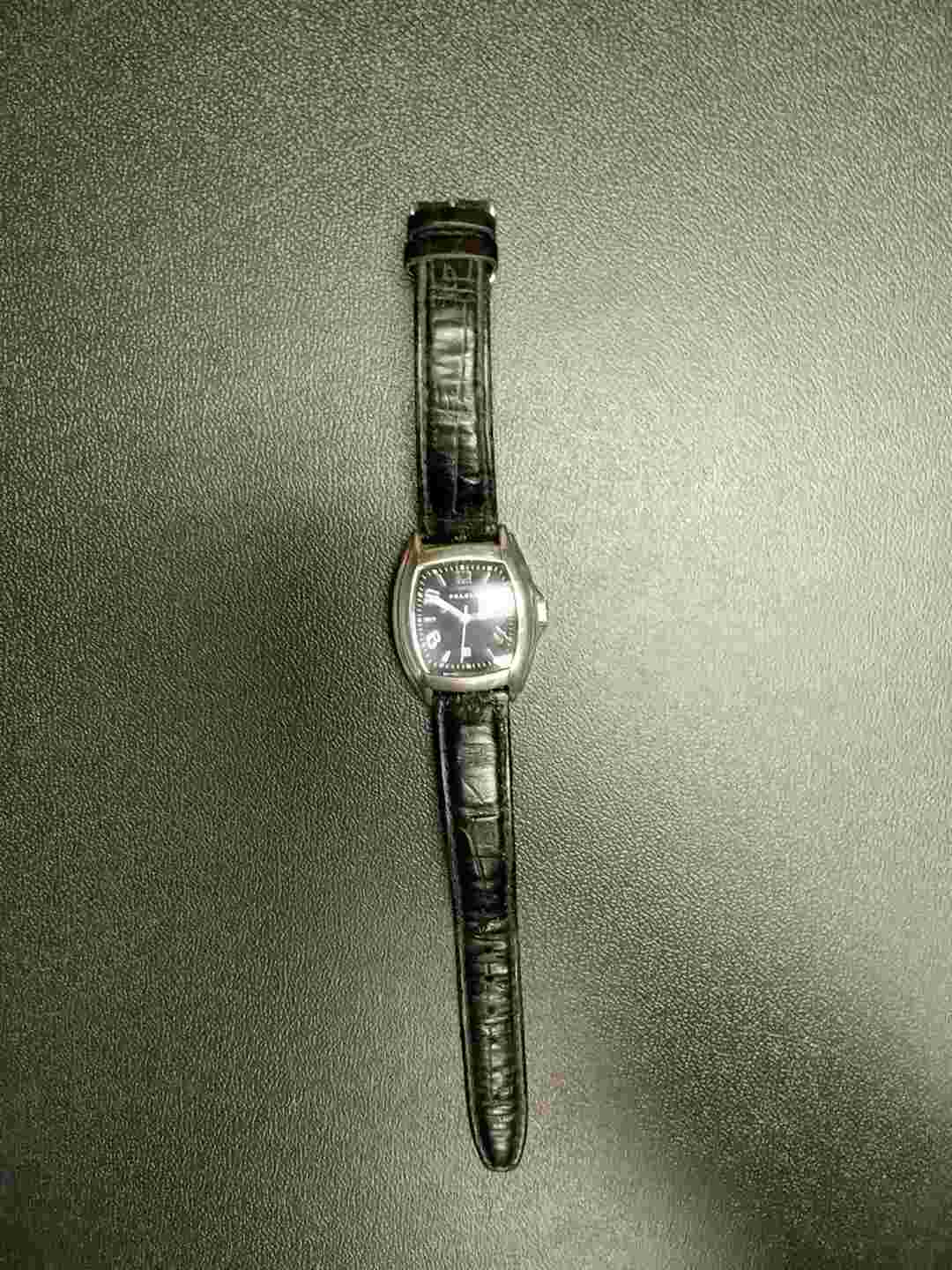 Prague Genuine Leather As Pictured