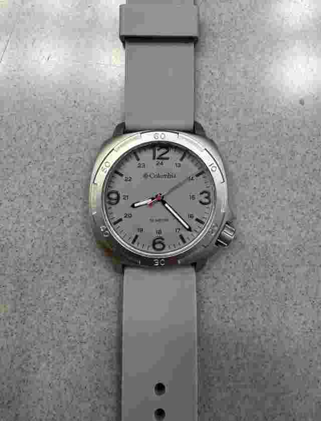 Columbia Delta Ridge Quartz Grey Dial / Grey Silicone CSS17-002 Watch EDC Sport