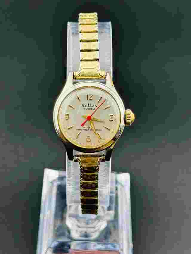 Working Vintage Sellita 17 Jewels Incabloc Ladies Watch 10K GF Red Seconds L2