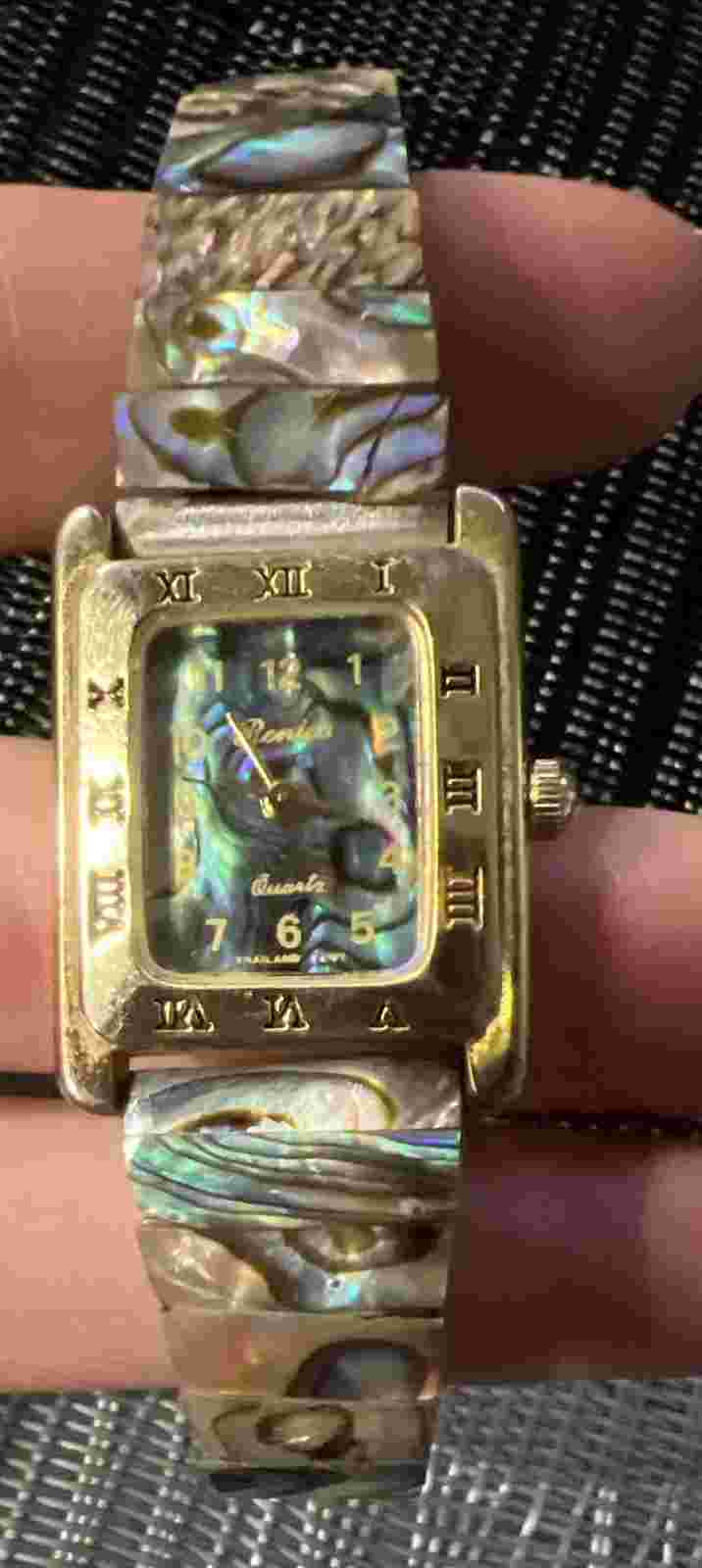 Ronica quartz stretch Bracelet watch Stainless Steel/Mother Of Pearl Gold Tone