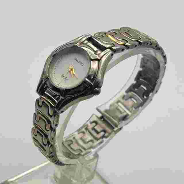 DaVINCI Silver Gold Women’s Quartz Watch Working New Battery