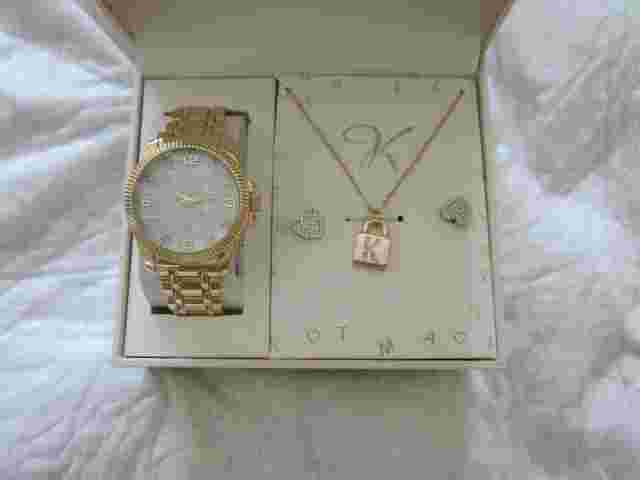 Alexis Bendel Watch Set With Earrings And Necklace