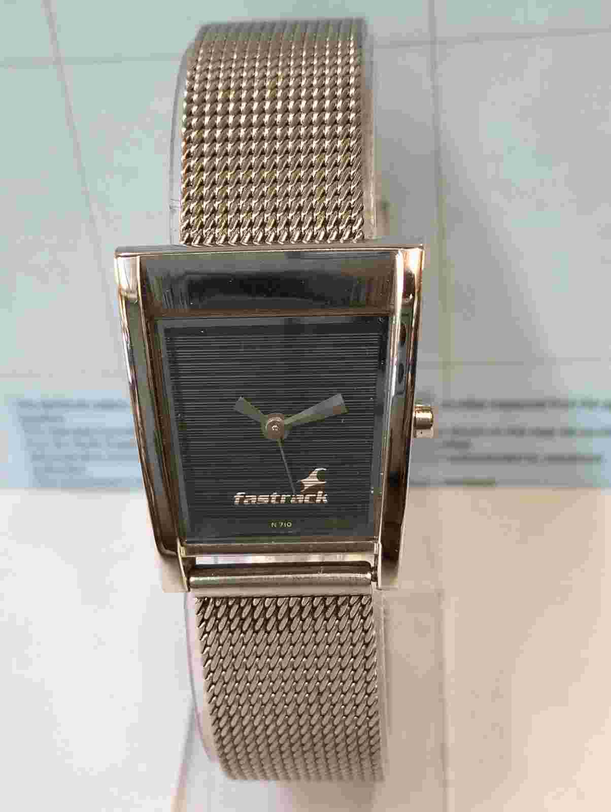 FASTRACK QUARTZ BLACK DIAL 2165SAA INDIA WOMEN'S FULL WORKING, ALL ORIGINAL VTG.