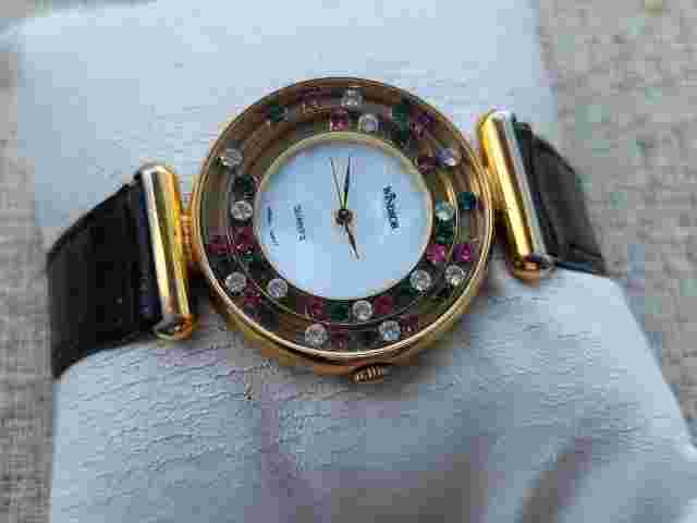 Vintage Windsor Wristwatch Black Leather Strap Quartz Analog Watch
