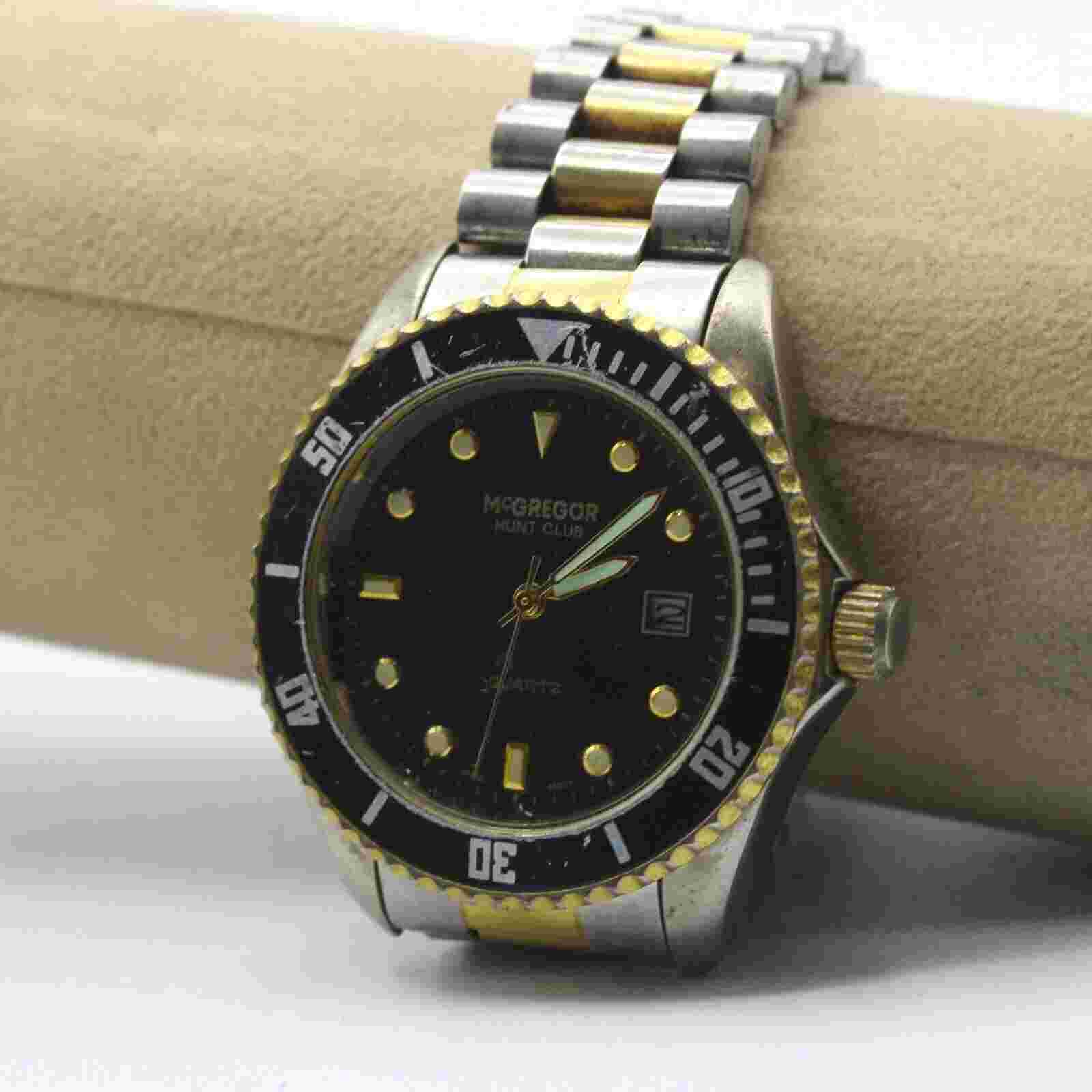 Vintage McGregor Hunt Club Men's Gold Toned Black Dial Analog Classic Watch