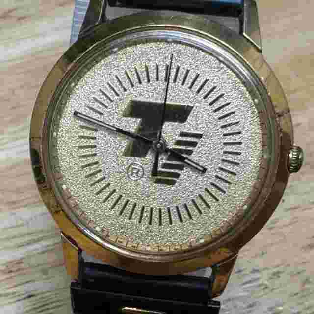 Jostens Swiss Quartz Watch TI Men Gold Tone Black Steel Band Analog New Battery