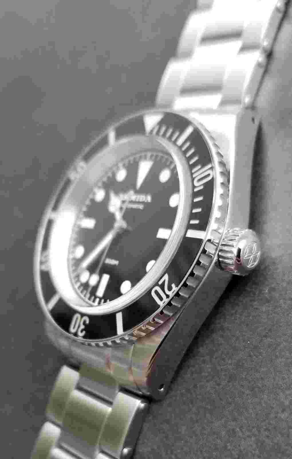 Armida A9 300m 38mm Dive Watch NEW black bezel. Shipped from USA