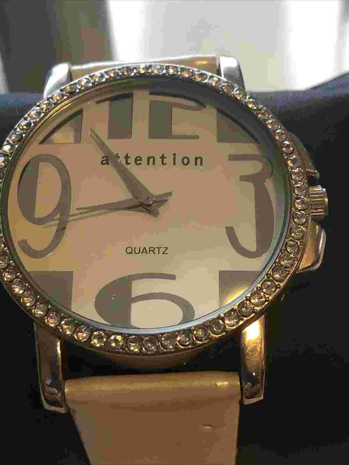 Attention Fashion Watch