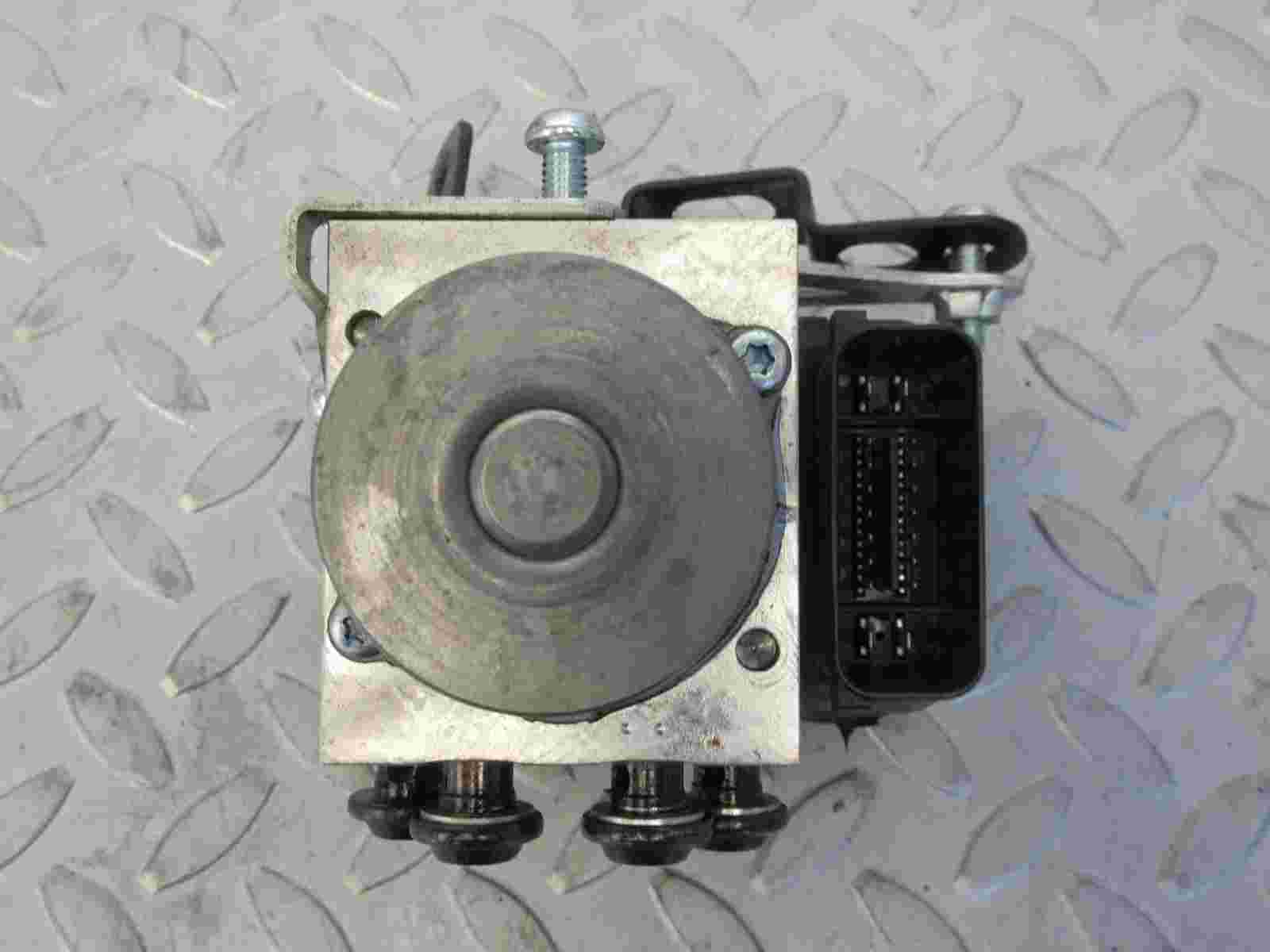 Yamaha MT-09 ABS 2016 ABS ABS control unit