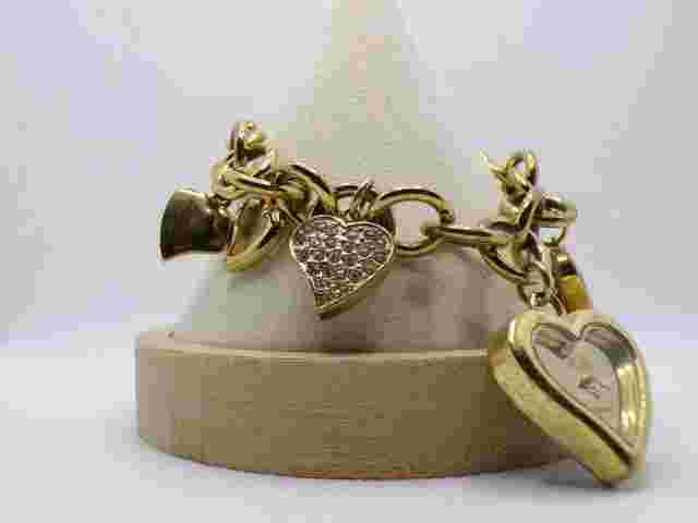 Jennifer Lopez Womens Gold Tone Heart Bracelet Analog Quartz Watch (Not Working)