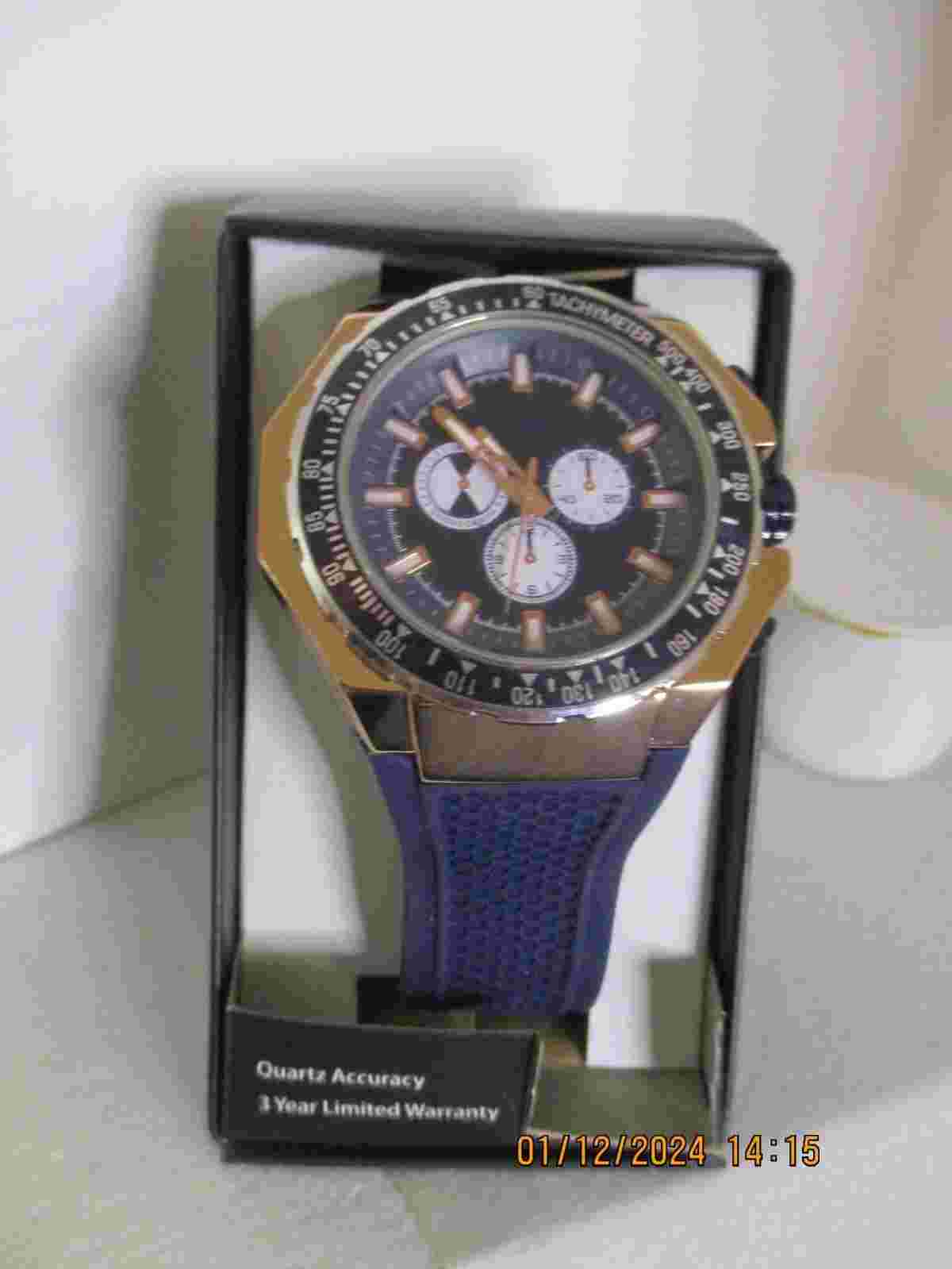 AMERICAN EXCHANGE , WRISTWATCH, JAPAN MOVEMENT, QUARTZ ACCURACY, NEW IN BOX