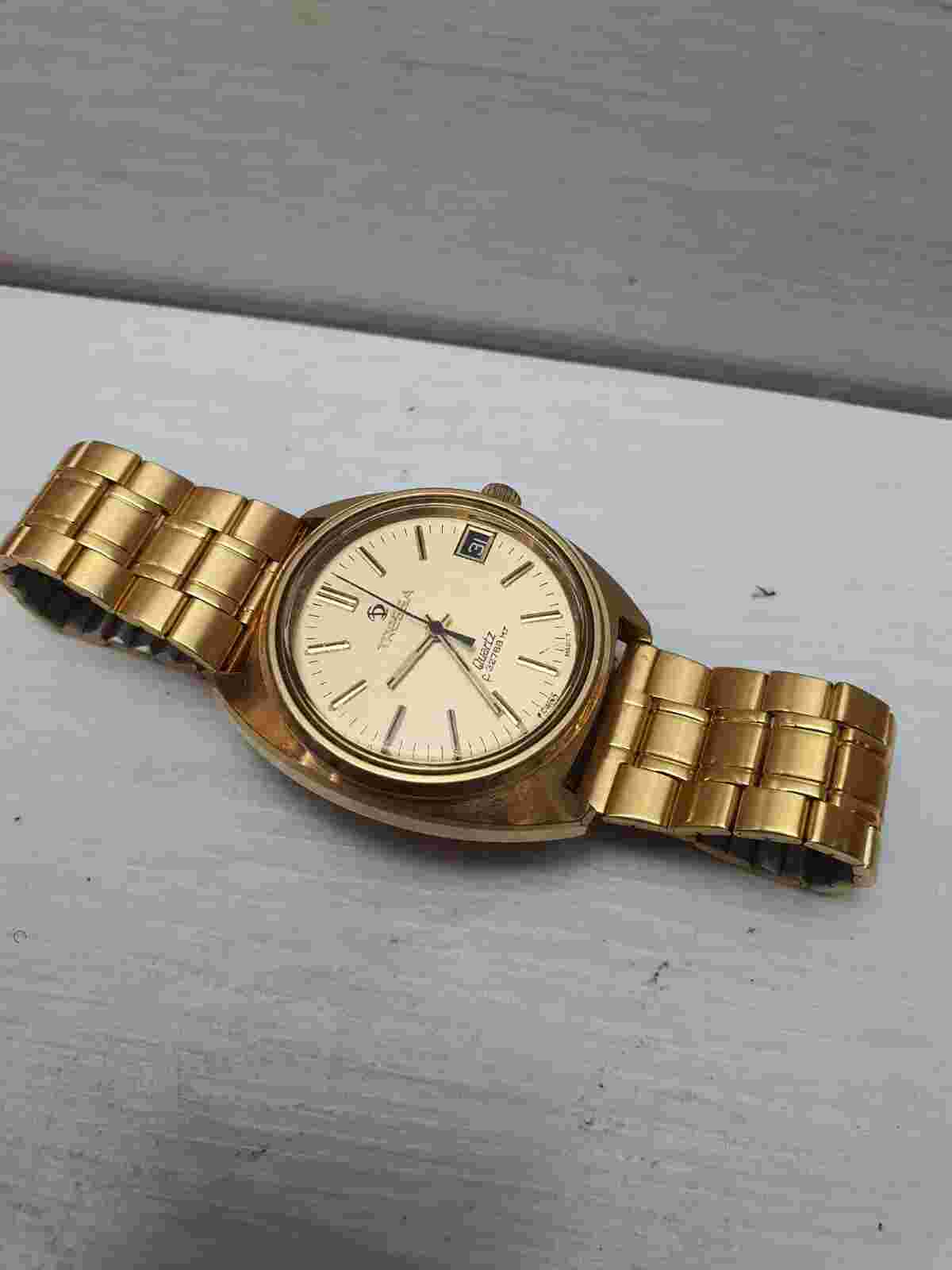 Vintage Collectible TRESSA Quartz f 32768 Hz Swiss Wristwatch Watch GP 1970's