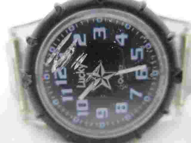 Lucky Analog Wristwatch Black Star Theme Buckle Band