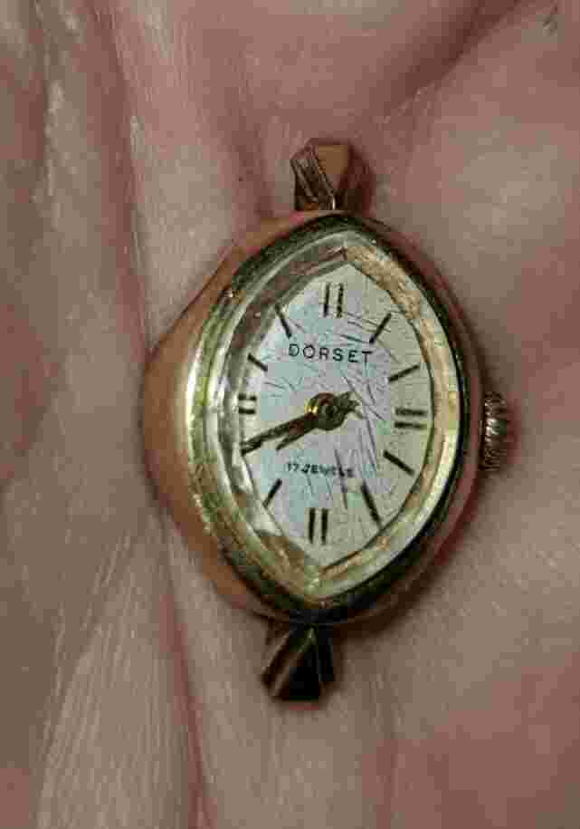 Vtg. 30's Dorset Extremely RARE Ladies 10k rgp Winding Watch 17 jewels (Working)