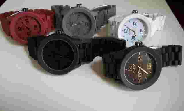 Men's mate finish black & brown finish  fashion dressy casual link watches