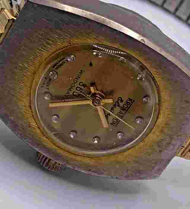 Vintage Ladies Kronotron Electric Watch Gold Toned - Works