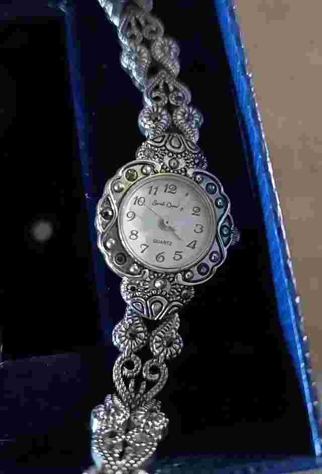Sarah Coventry Ladies White Dial Silver Tone 23mm Filigree Quartz Analog Watch,