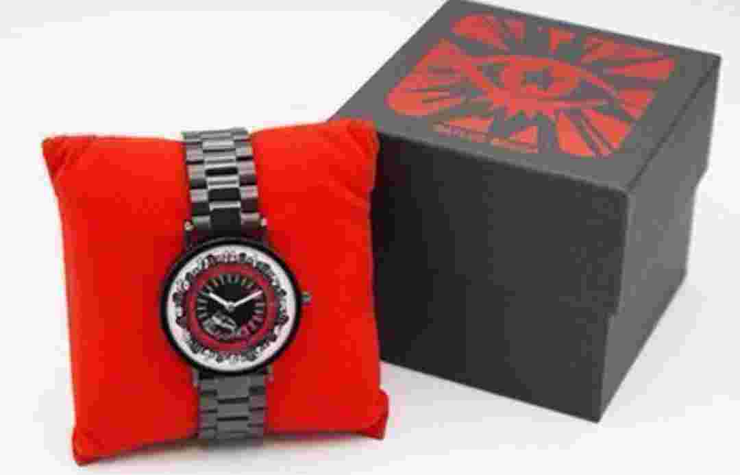Unused Persona 25th Anniversary P5 Mementos Motif Watch  Official goods Japan