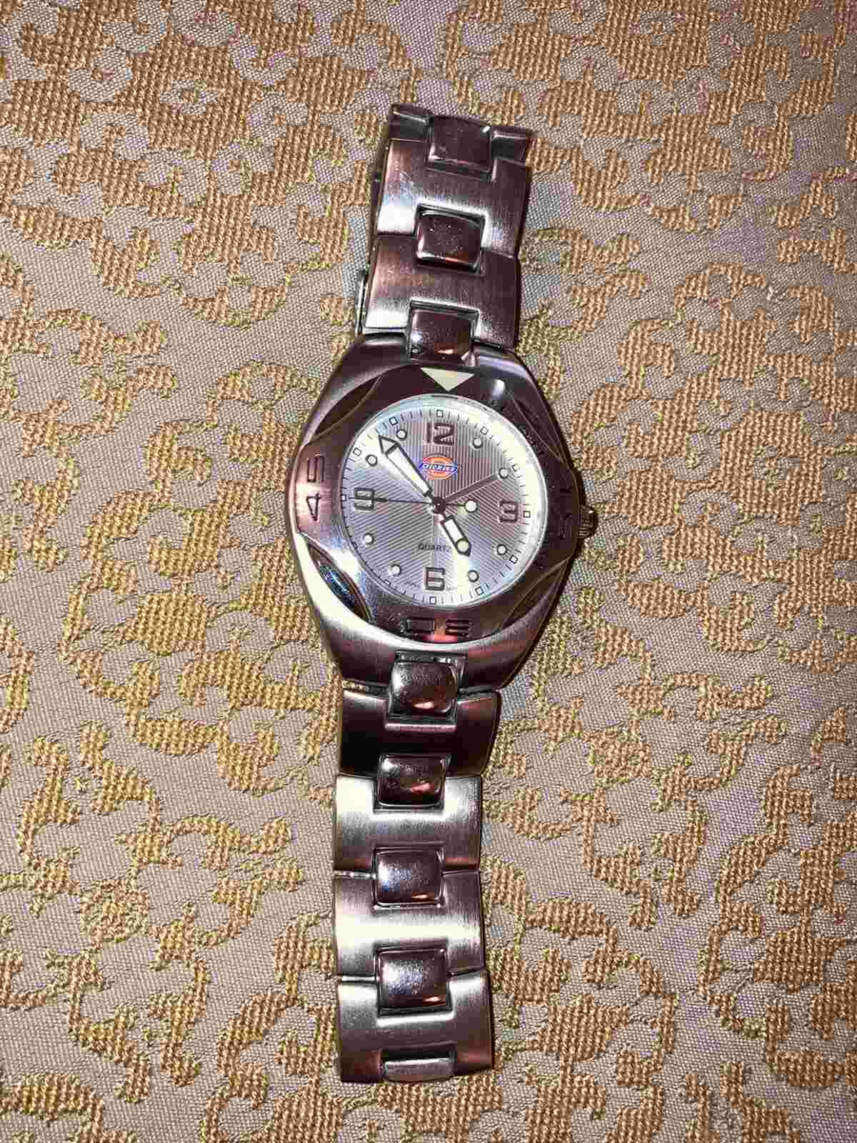 Dickies Quartz Men's Watch