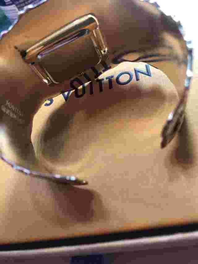 Montana Silversmiths Women's Silver Filigree Watch . It’s In Good Condition!