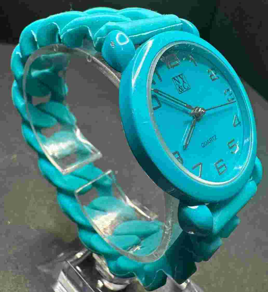 Vintage Women's NY&C Analog Watch - Untested May Need Battery/Repair