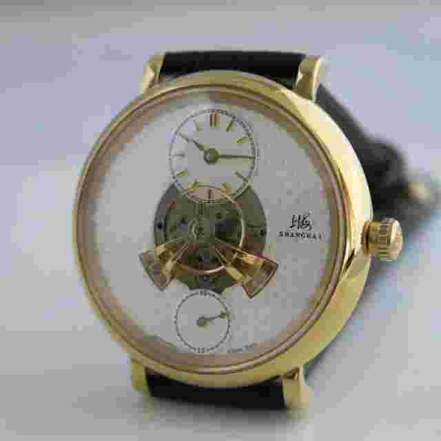 Golden Shanghai sky dome automatic watch, flywheel under arched roof of heaven