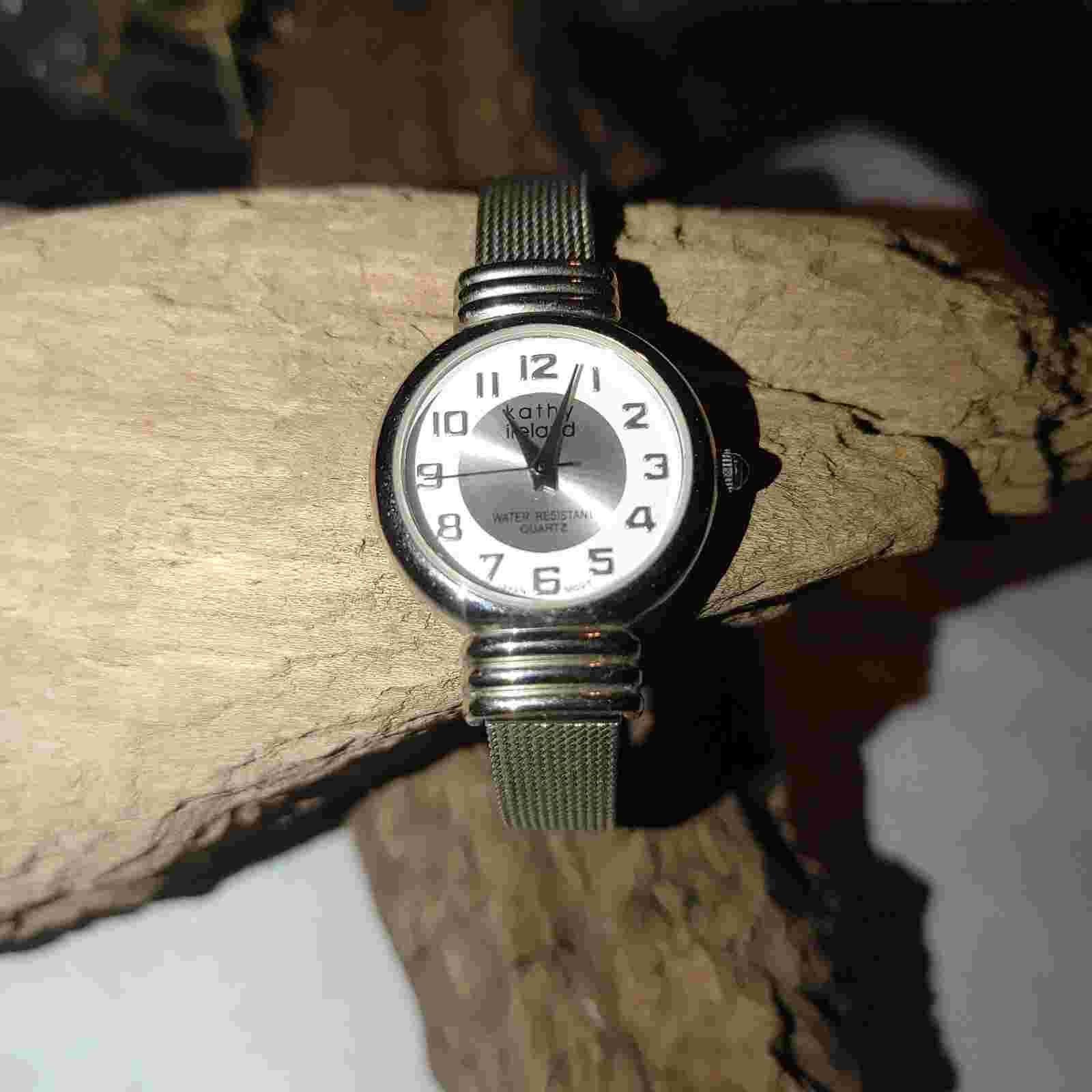 Wristwatch Kathy Ireland Mesh Silver Quartz  Water Resistant Japan Movement