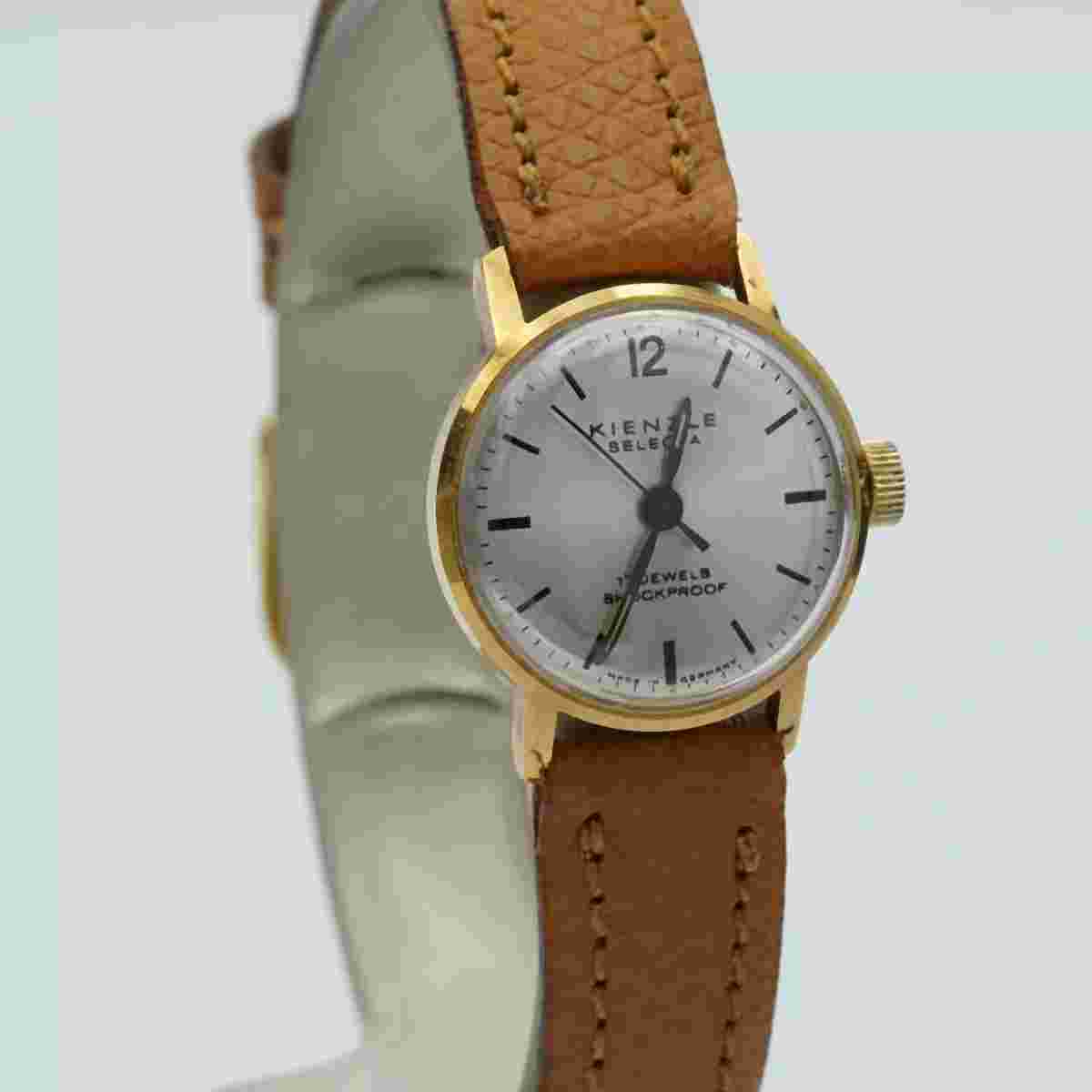 Kienzle Hand Wound Women's Watch Steel Vintage Pretty Incabloc 0 31/32in Wrist