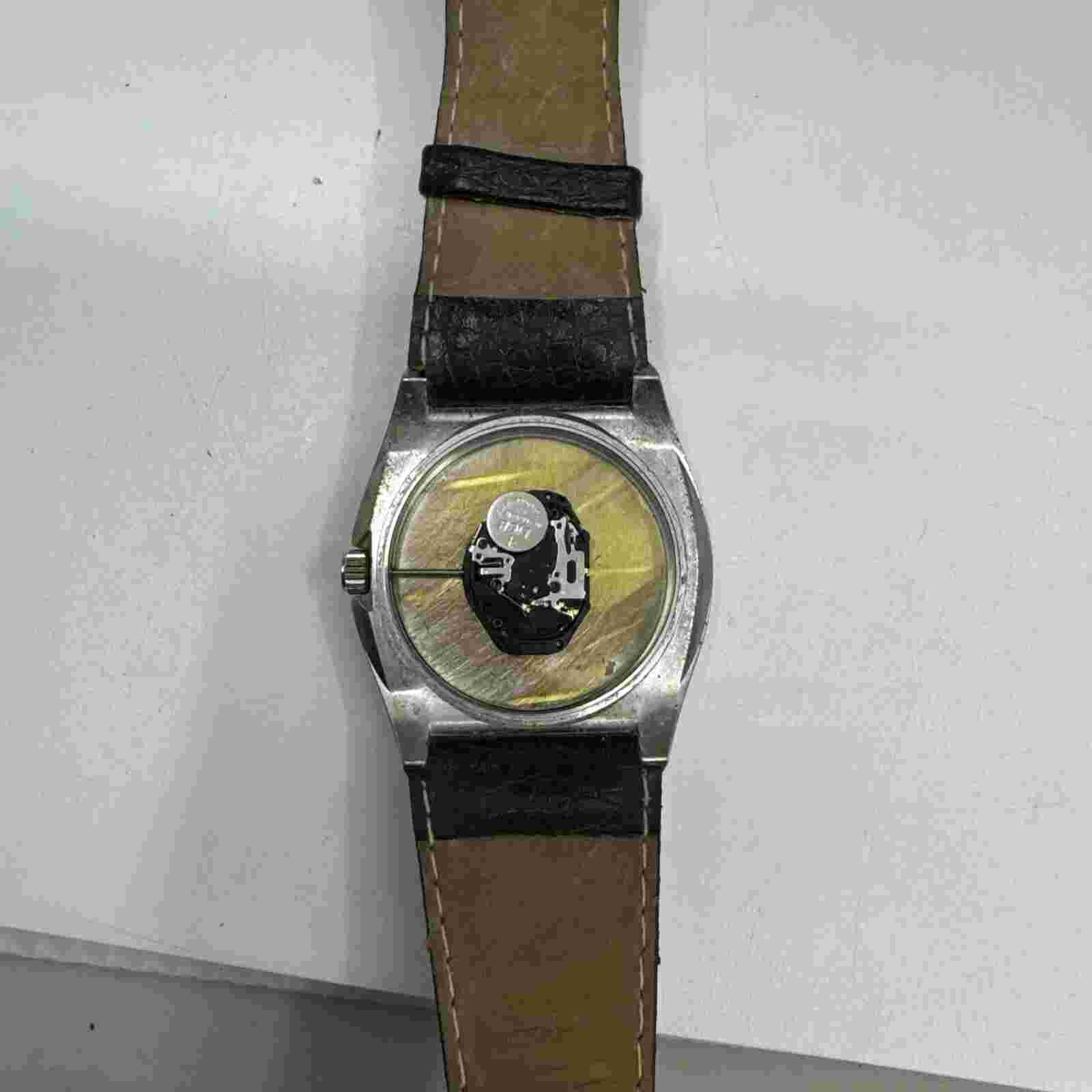Panama Jack Quartz Watch Tide Runner Men Silver Blue Barrel Japan Movt New Batte