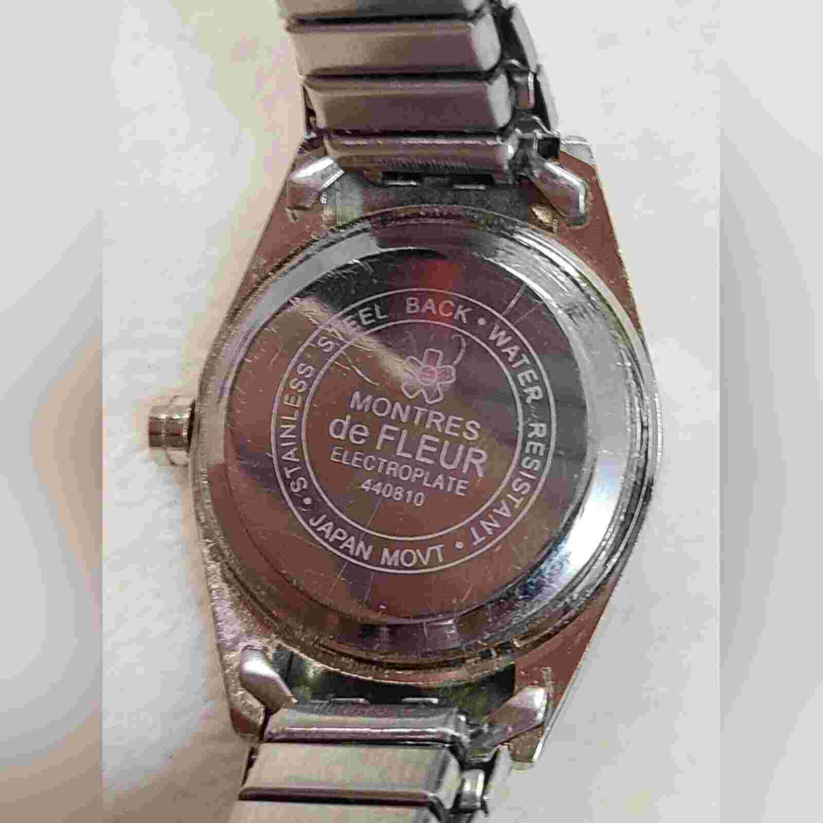 Montres De Fleur Women's Two Tone Fluted Bezel Presidential Watch