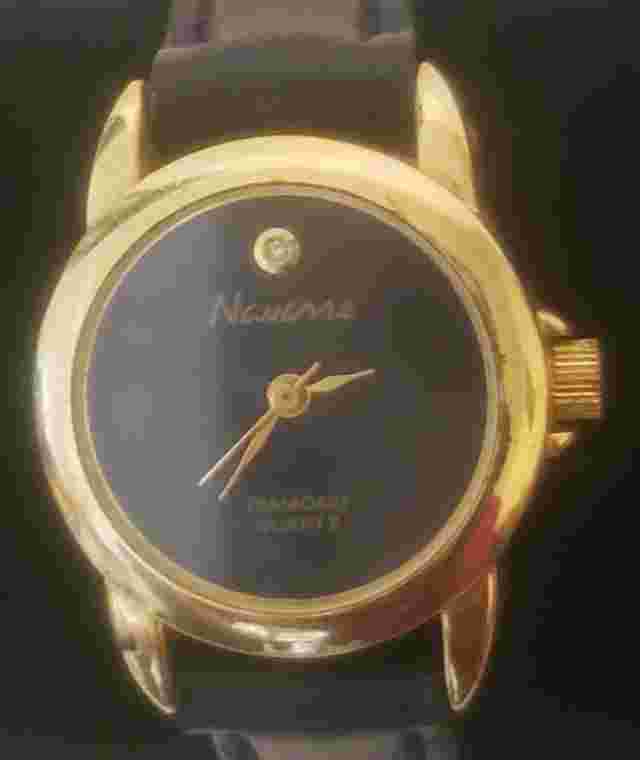Womens Navarre Diamond Quartz Watch Black Round Gold Toned Vintage Swiss Parts
