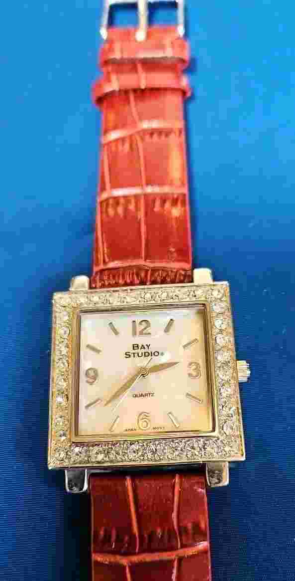 Bay Studio Women Watch Oyster Tone Face w/Rhinestones Red Leather Band