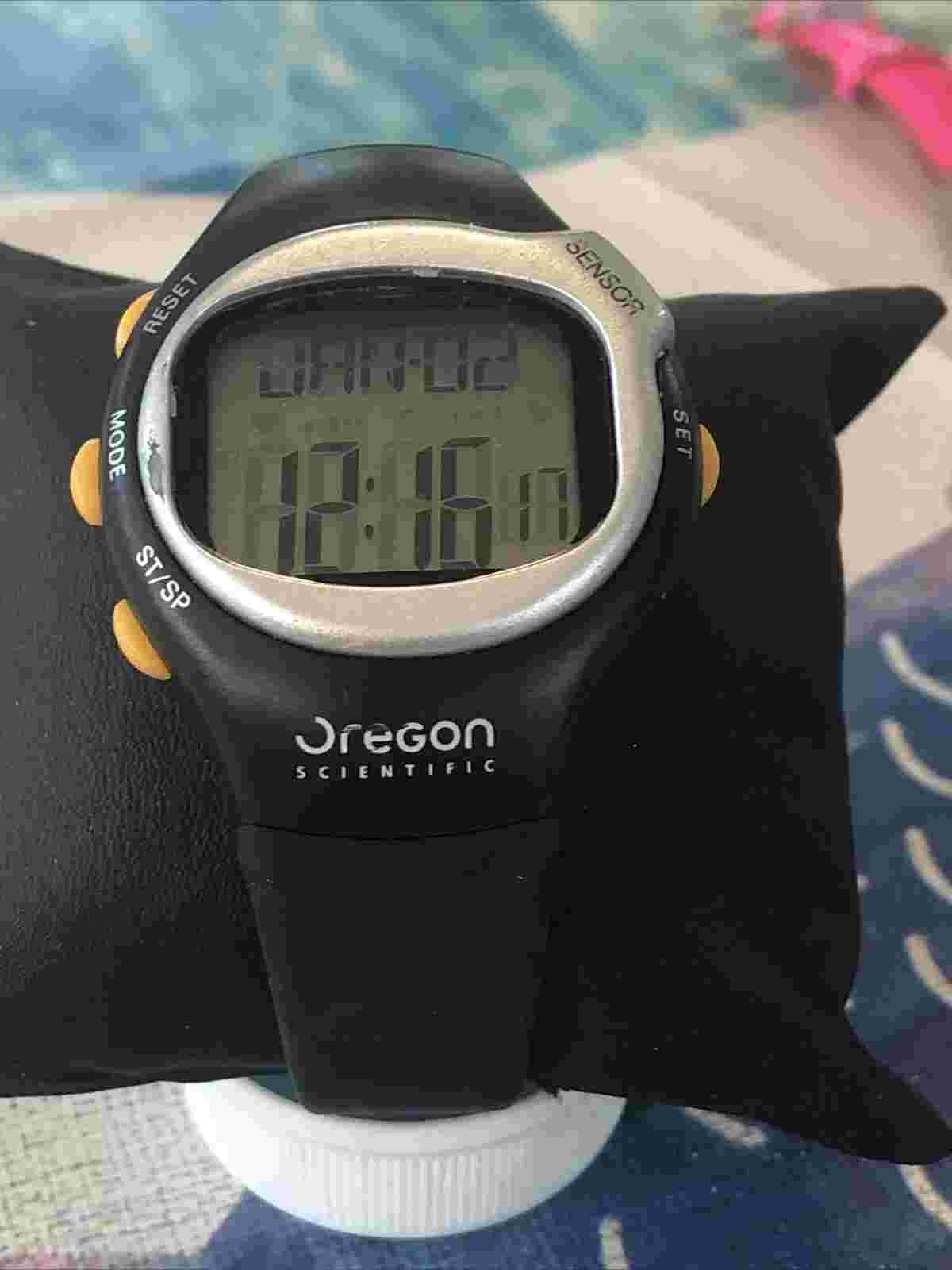 Oregon Scientific Two Tone Quartz Digital Men's Watch Working new Battery