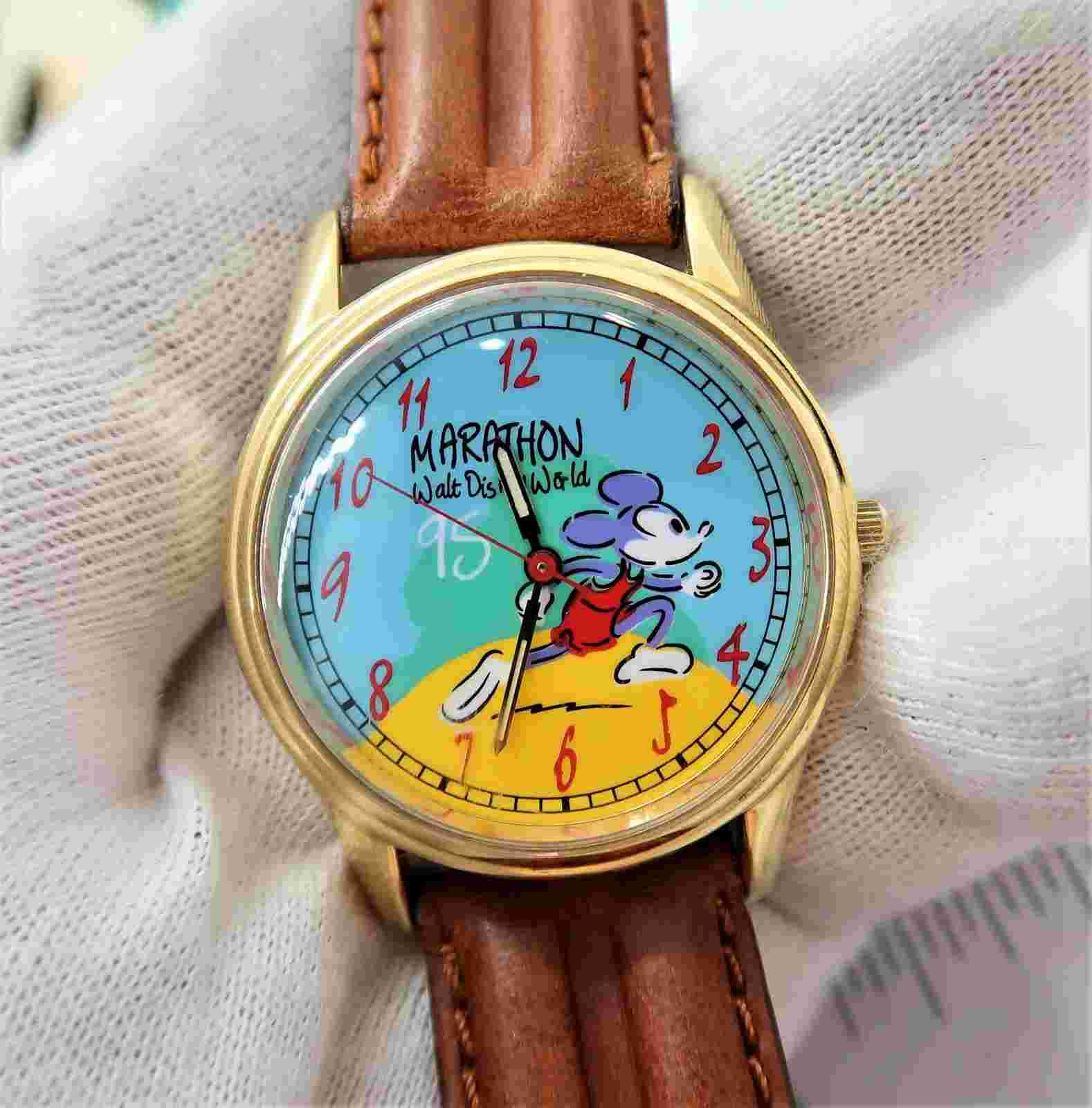 MICKEY MOUSE,Disney,"1995 Disneyworld Marathon" N-Mint w/Box MEN'S WATCH R2-07