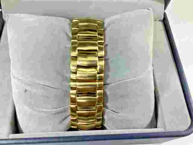 Rousseau automatic watch  5 ATM Day Date Day Night  725-611 Satin Gold Tone