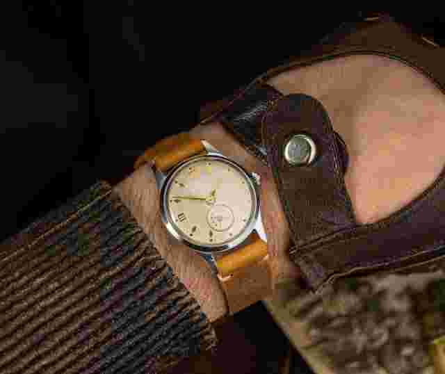Soviet watch,"KAMA" (VOSTOK), vintage watch, White dial, Mens watch, USSR watch