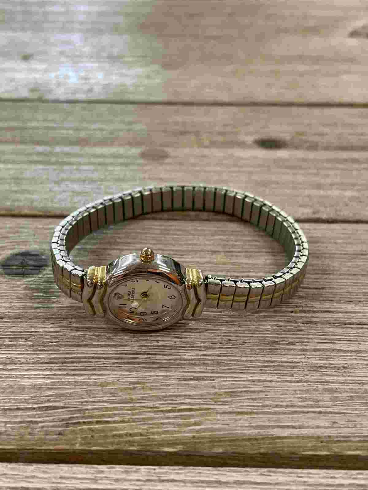 Womens Silver Toned/Gold Toned Gloria Vanderbilt Wrist Watch