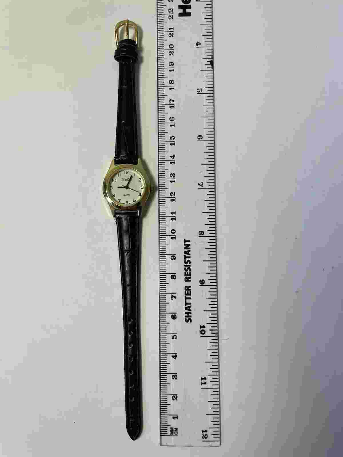 Reflex Quartz Women’s Watch Classic Working With Battery