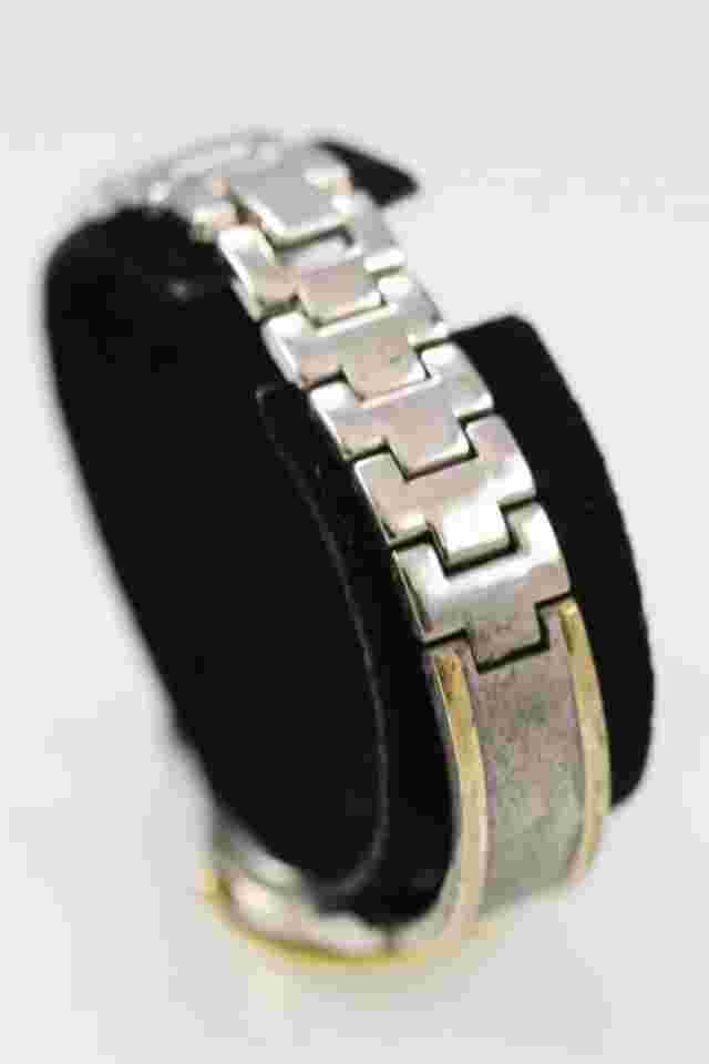 Sag Harbor Watch Women Stainless Steel Silver Gold WR Battery Purple Quartz