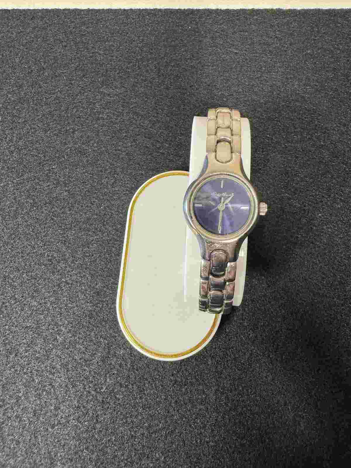 Women’s EDDIE BAUER Watch Purple Face, Needs New Battery
