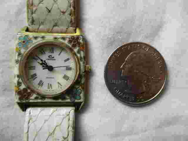Cenere 10K.E. Enamel Wristwatch w/ Floral Design