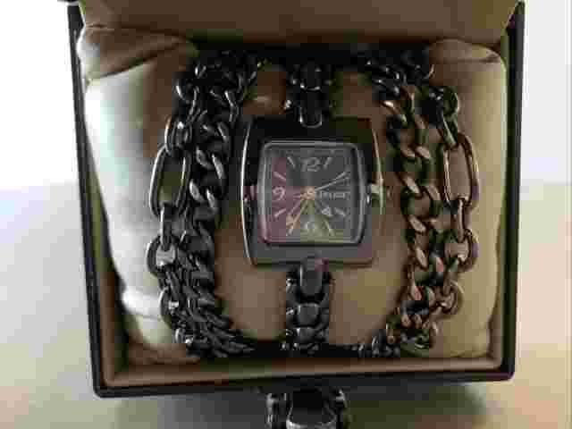 Decree Purple Floral Women's Bangle Bracelet Watch DCR47B
