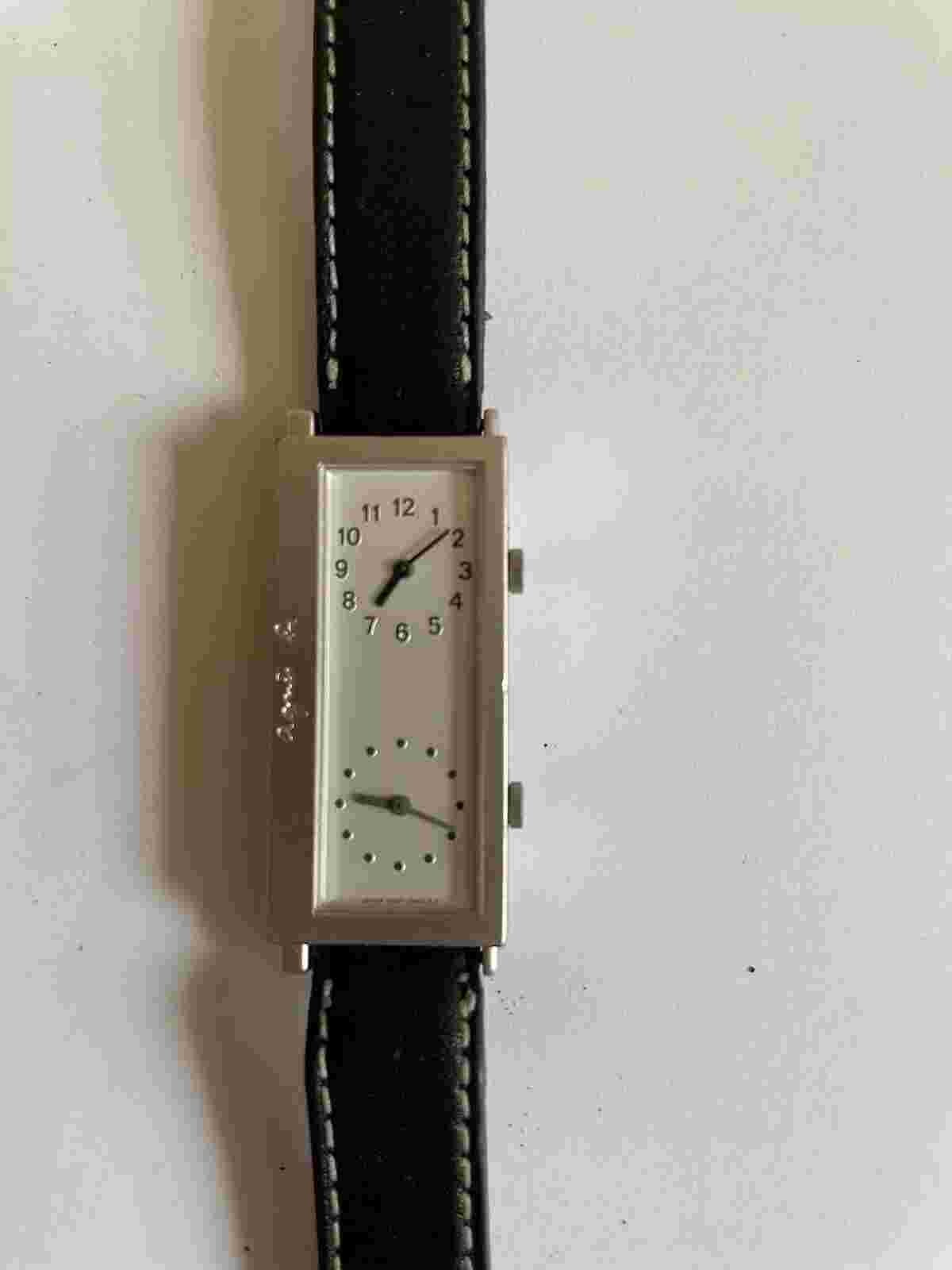 [Rare Vintage] Agnes B duo dial time vintage analog watch
