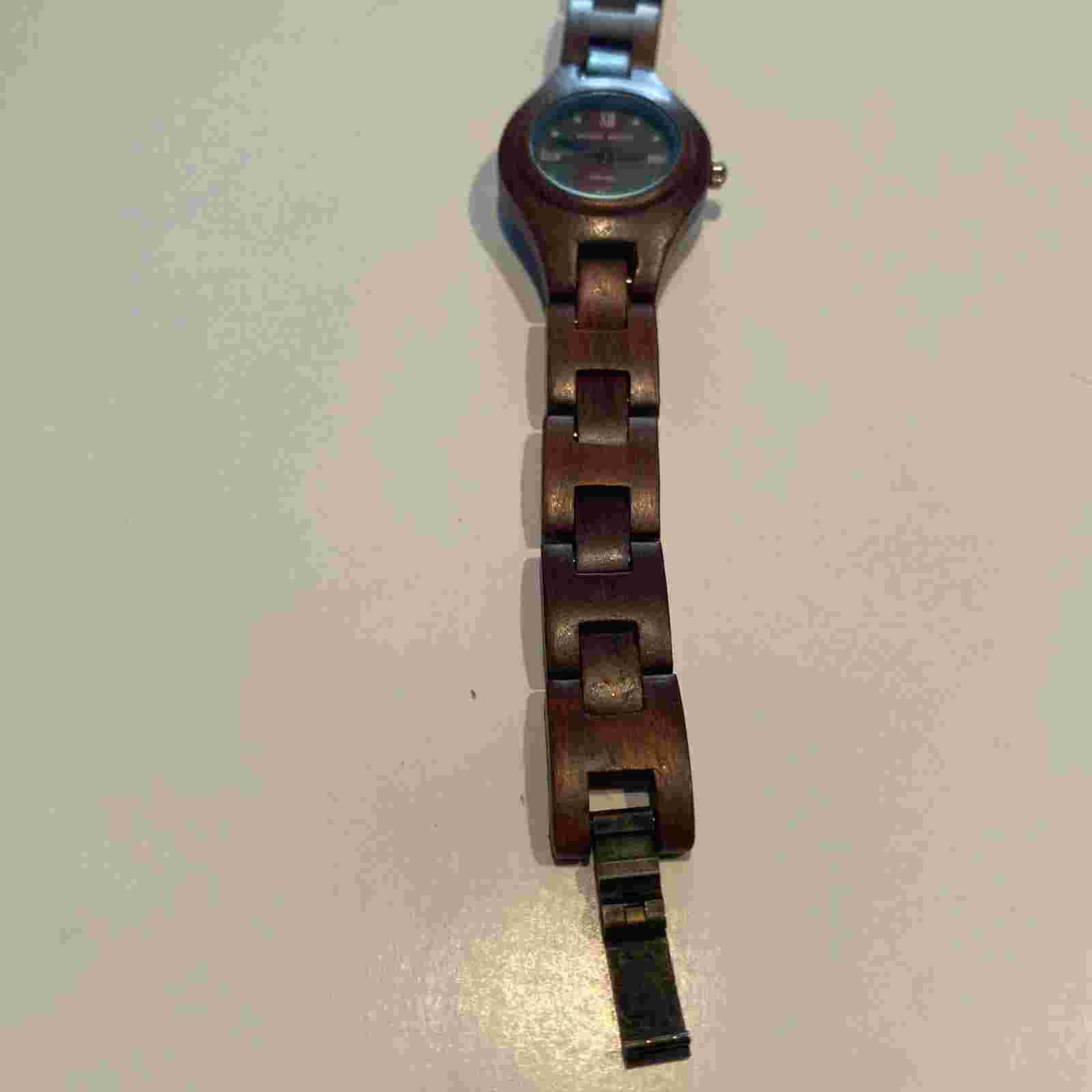 Vintage Women's TENSE Wooden Watch Canadian w/ Japan Movement 1971 EXC